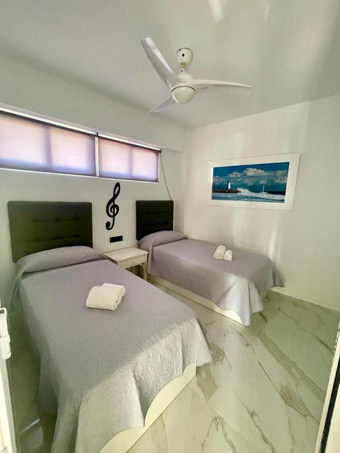 Jazmin Del Mar Apartment Torremolinos Exterior foto